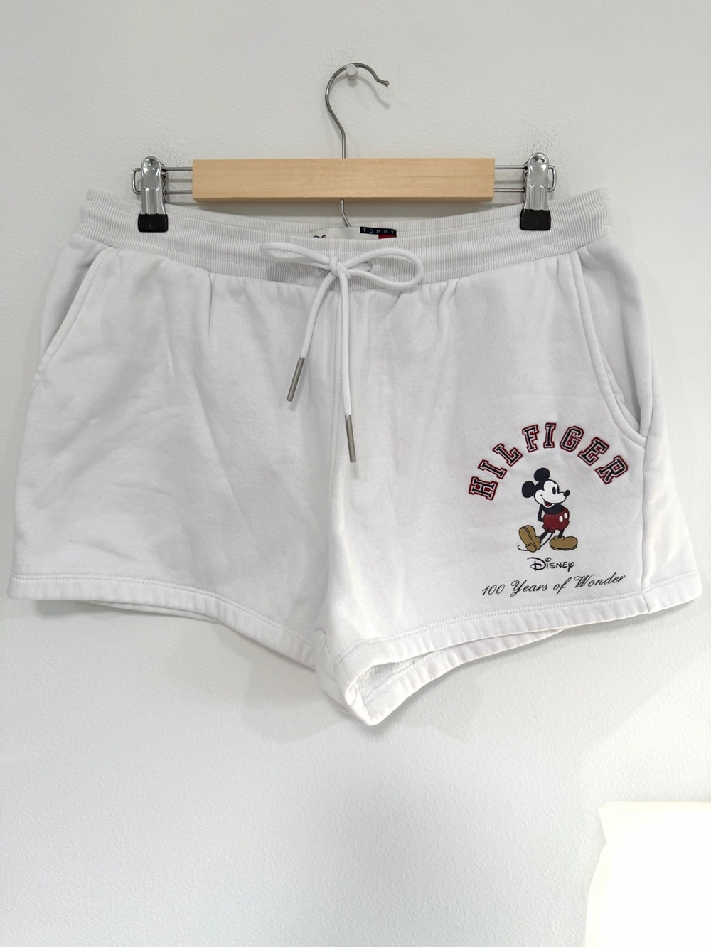 Disney x Tommy Hilfiger Mickey 100 Years Shorts White L